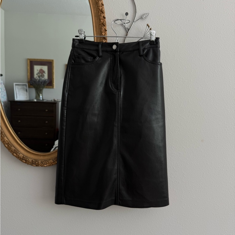 Aritzia Black Pencil Skirt Midi